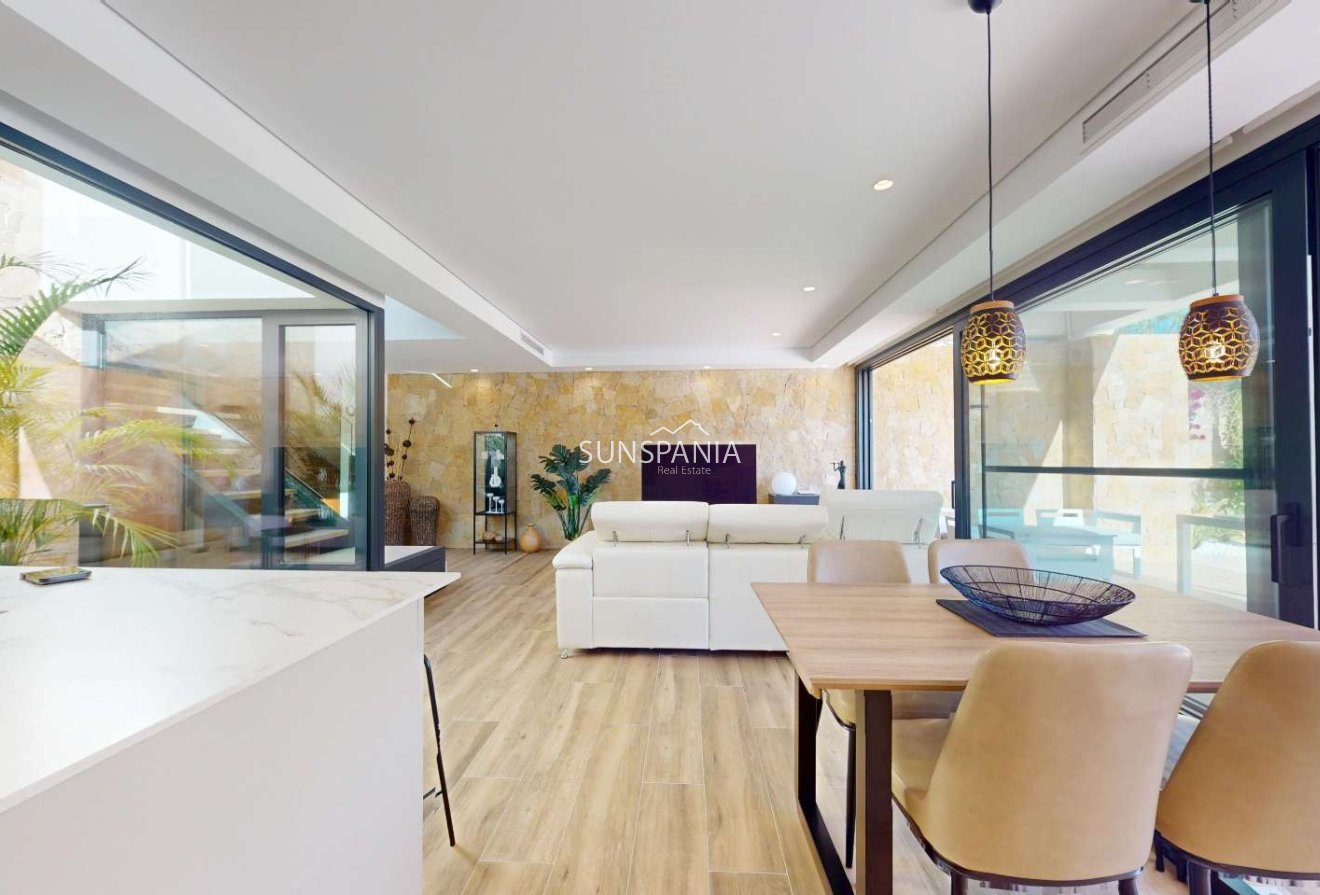 Reventa - Chalet -
Monforte del Cid - Font del Llop