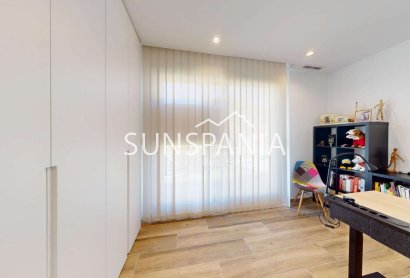 Reventa - Chalet -
Monforte del Cid - Font del Llop