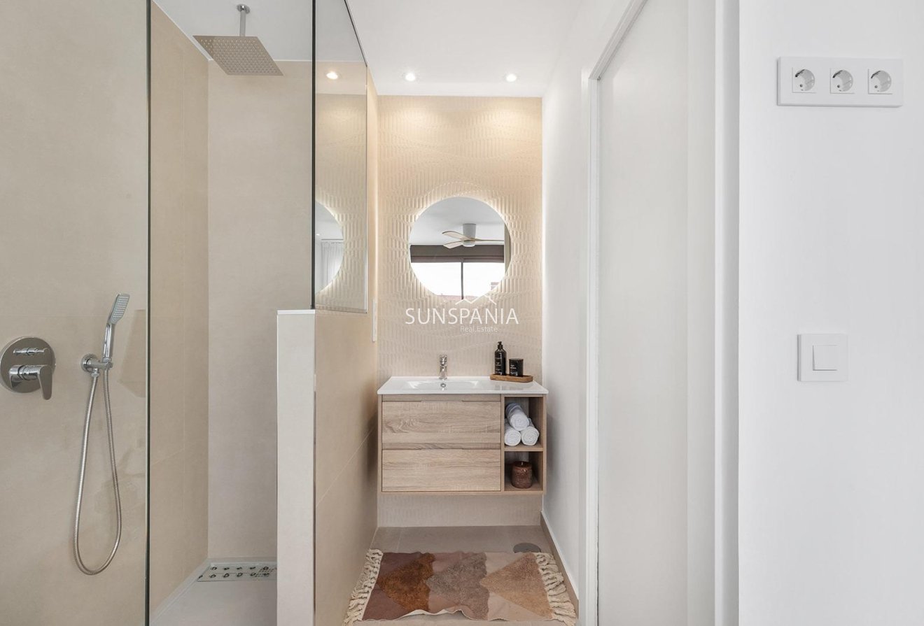 Obra nueva - Piso -
Los Alcazares - La Serena Golf