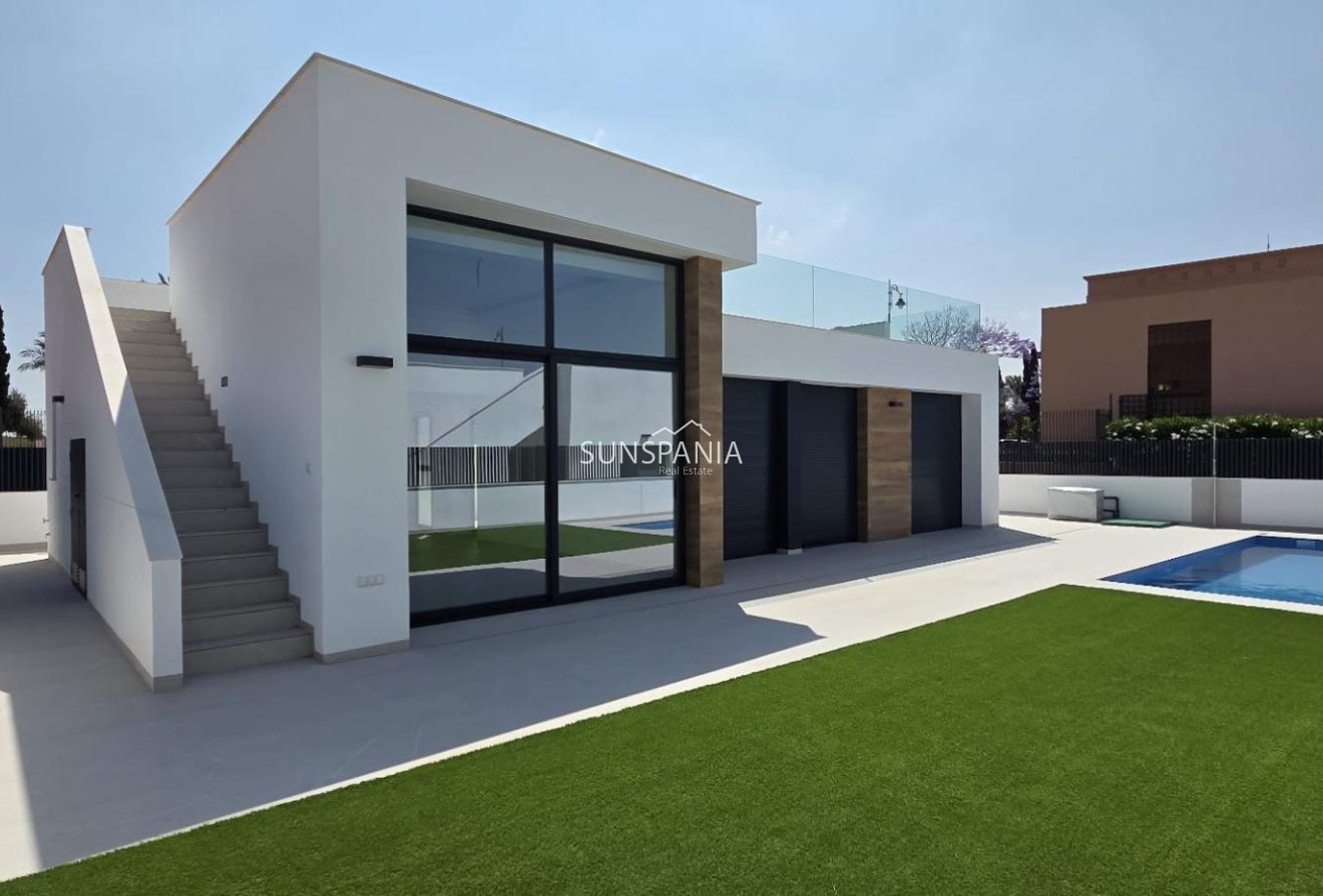 Obra nueva - Chalet -
Alhama De Murcia - Condado De Alhama