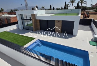 Obra nueva - Chalet -
Alhama De Murcia - Condado De Alhama