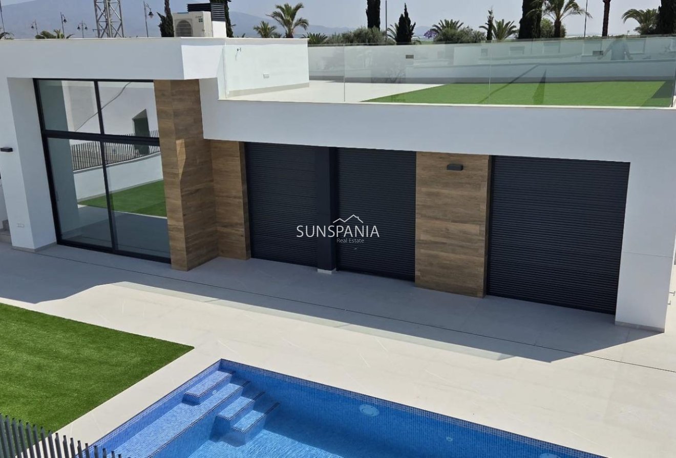 Obra nueva - Chalet -
Alhama De Murcia - Condado De Alhama