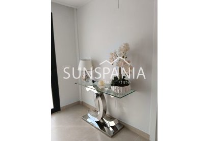Obra nueva - Chalet -
Benijofar
