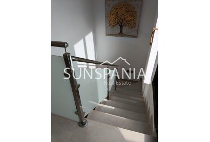 Obra nueva - Chalet -
Benijofar