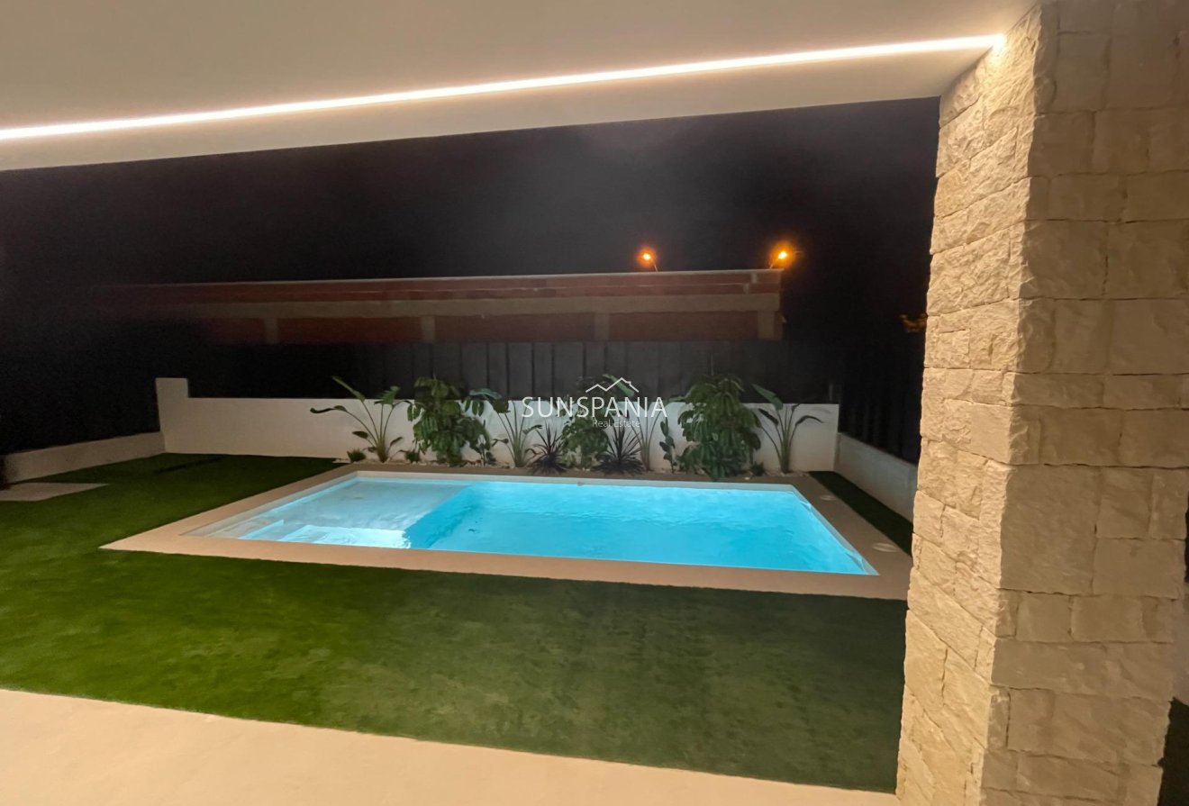 Obra nueva - Chalet -
Molina De Segura - Urb. La Quinta