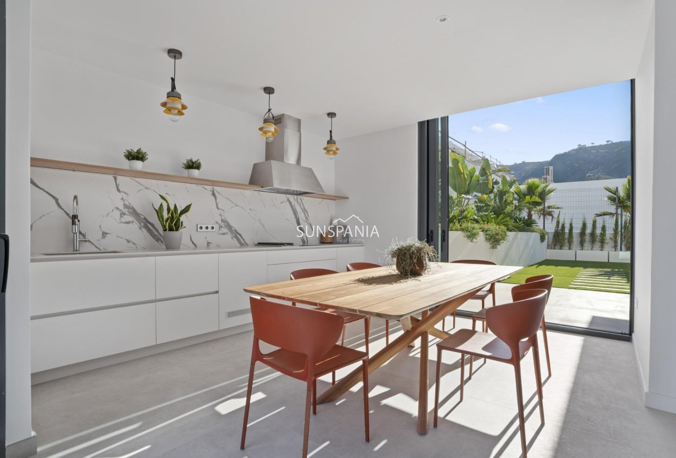 Obra nueva - Chalet -
Benidorm - Rincón de Loix
