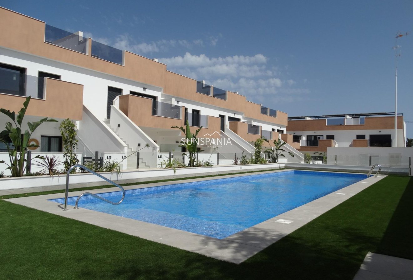 New Build - Apartment -
Pilar de la Horadada - pueblo