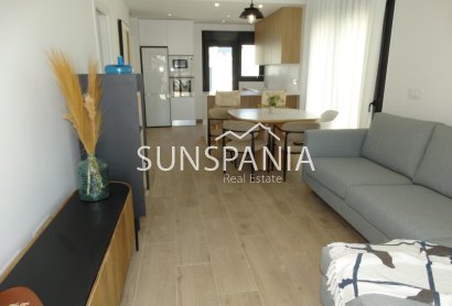 New Build - Apartment -
Pilar de la Horadada - pueblo