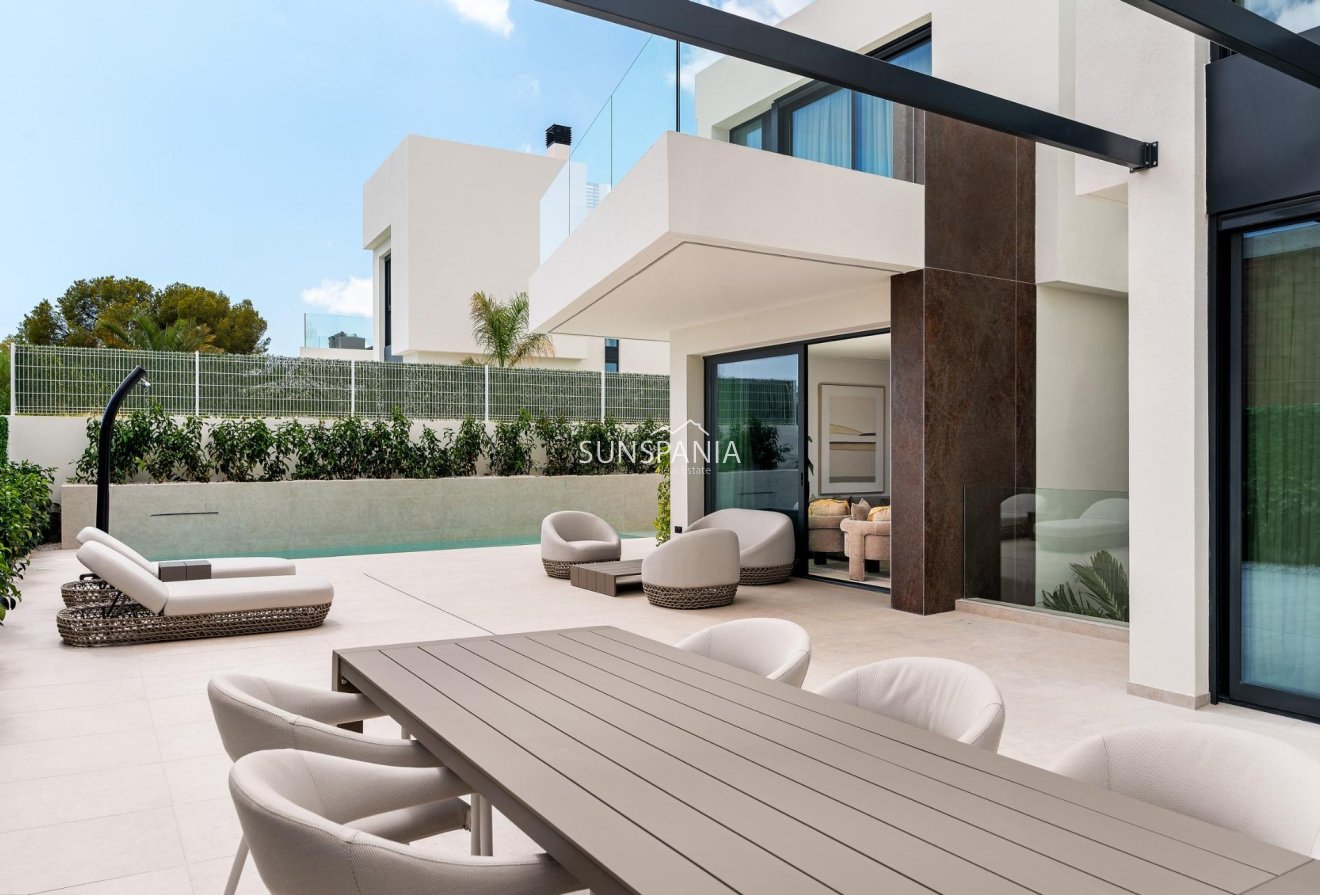 Obra nueva - Chalet -
La Nucía - Coblanca