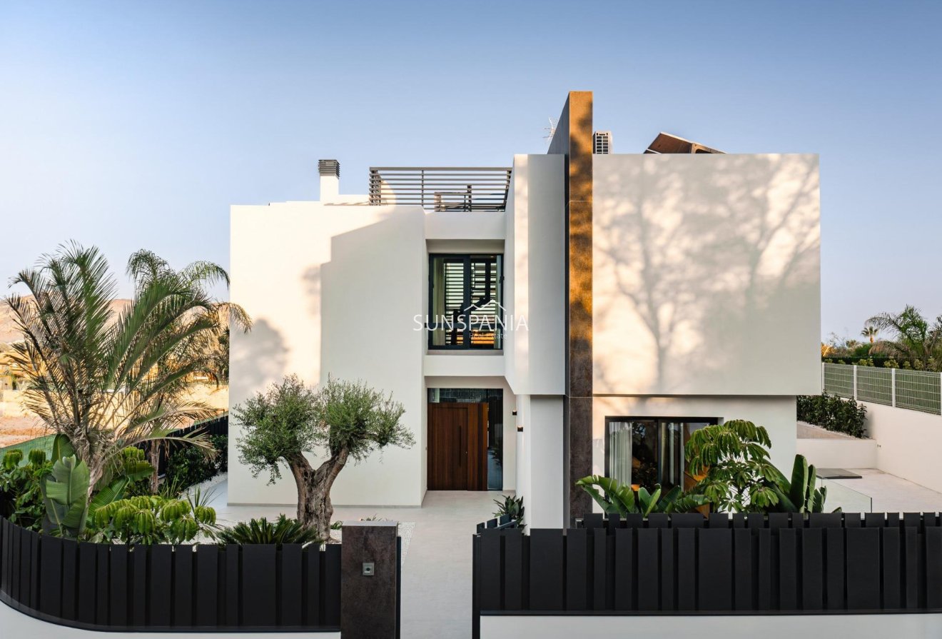 Obra nueva - Chalet -
La Nucía - Coblanca