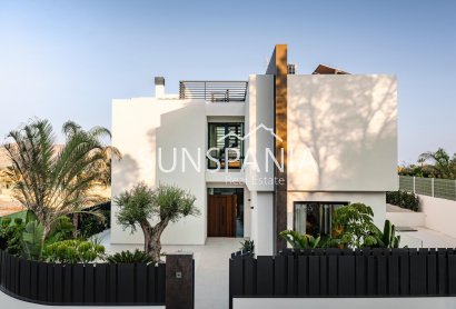 Obra nueva - Chalet -
La Nucía - Coblanca