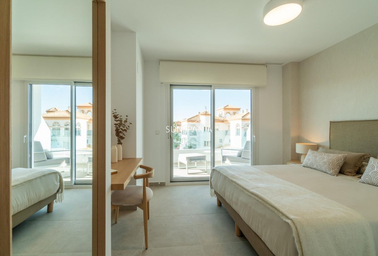 Obra nueva - Piso -
Orihuela Costa - Playa Flamenca