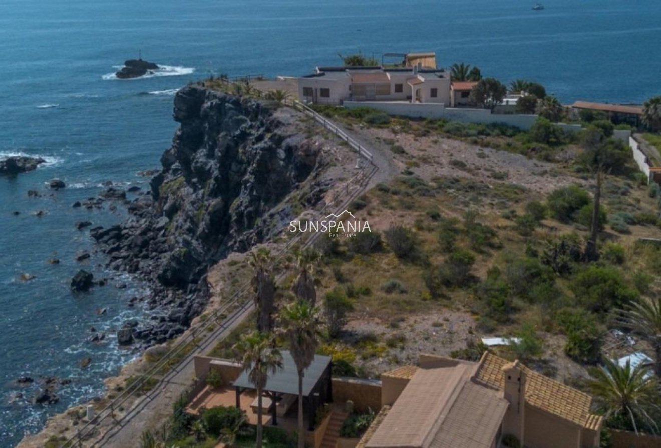Obra nueva - Chalet -
Cabo de Palos - Cala Flores