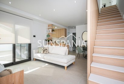 Obra nueva - Chalet -
Torrevieja - Lago Jardín II