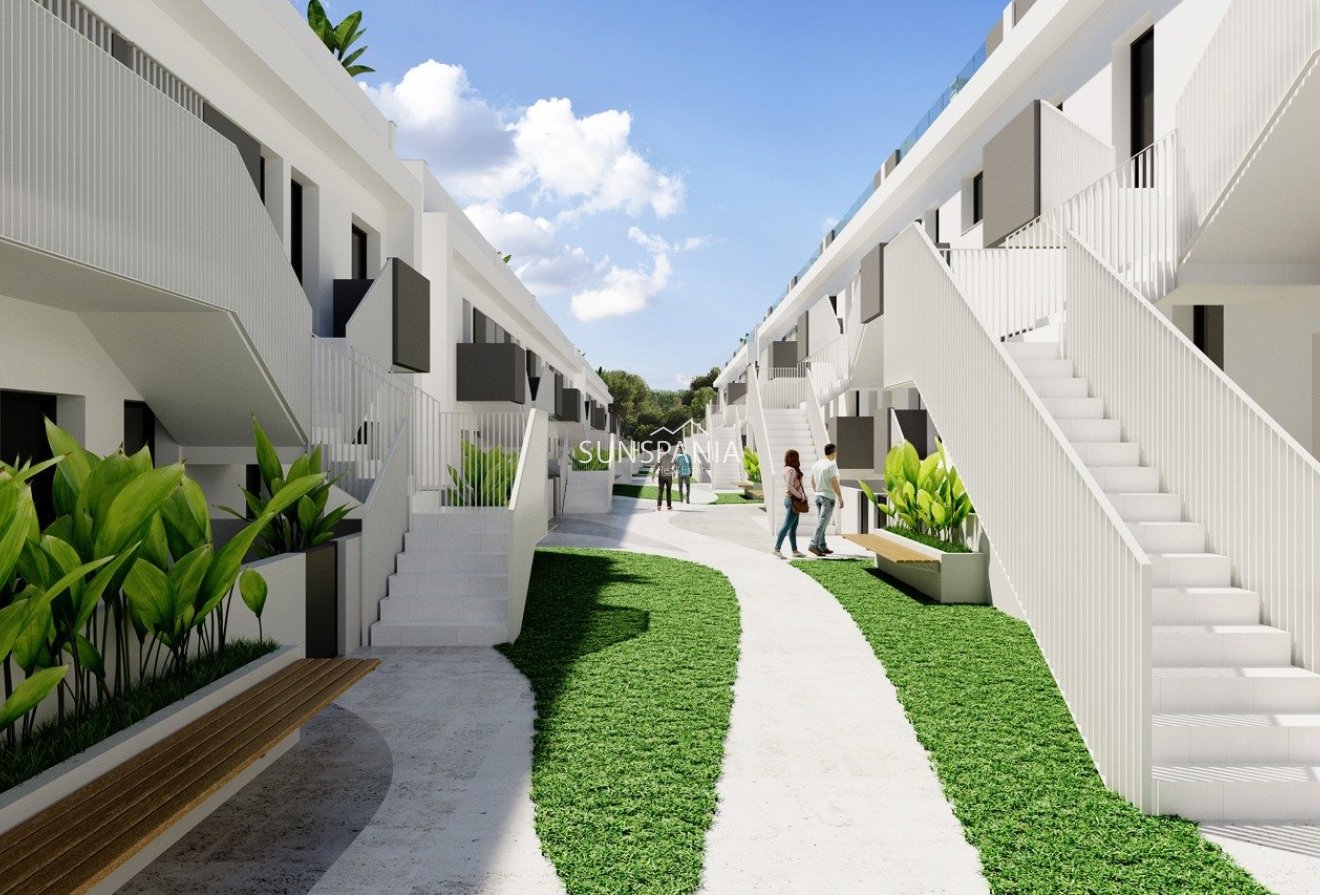 Obra nueva - Chalet -
Torrevieja - Lago Jardín II