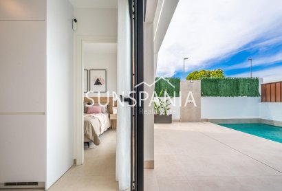 Obra nueva - Chalet -
Torre Pacheco - Roldán