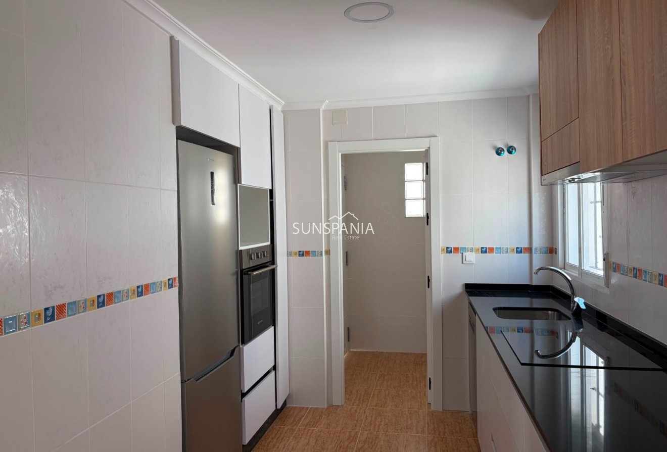 Resale - Villa -
Castalla