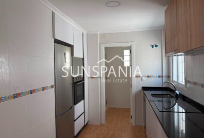 Resale - Villa -
Castalla